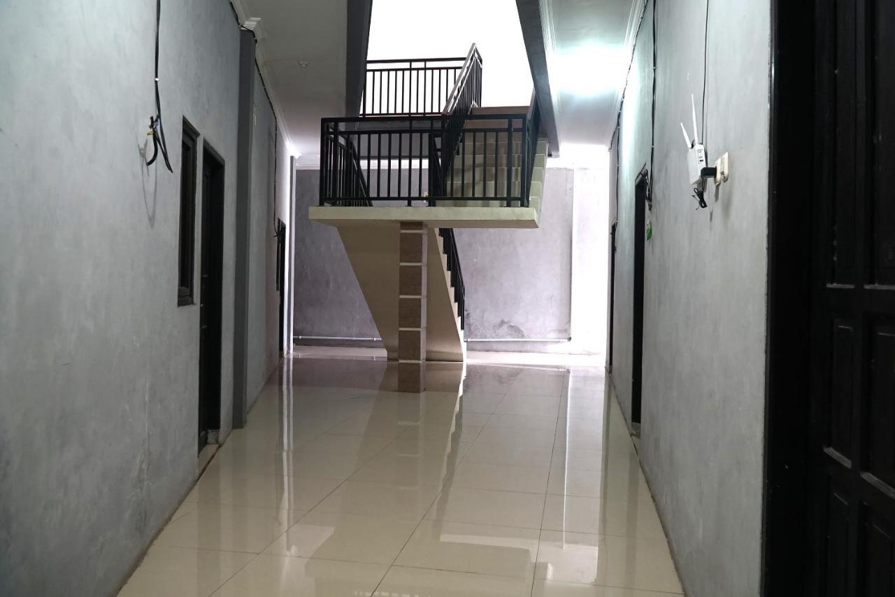 Oyo Flagship 1034 Pondok Mulia Guest House Syariah Balikpapan  Exterior foto